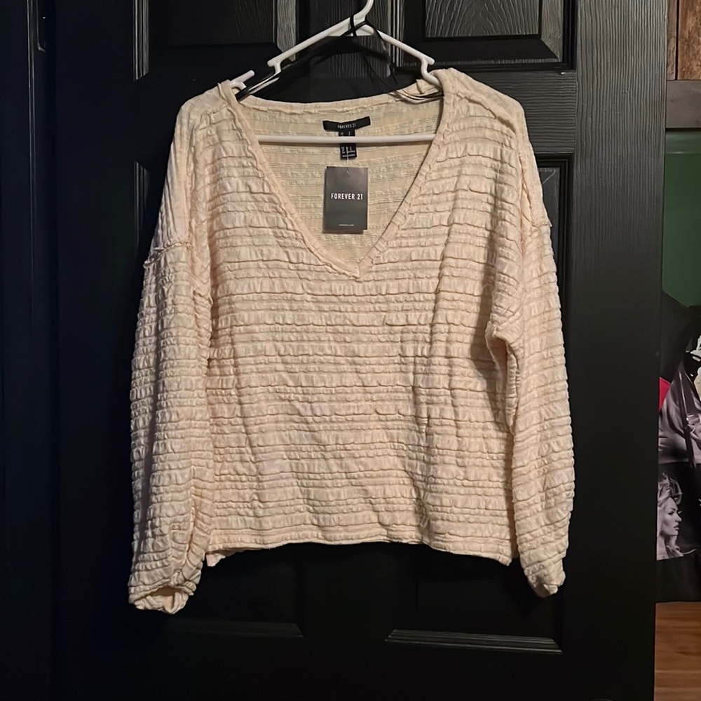 Forever 21 white crop long sleeve blouse